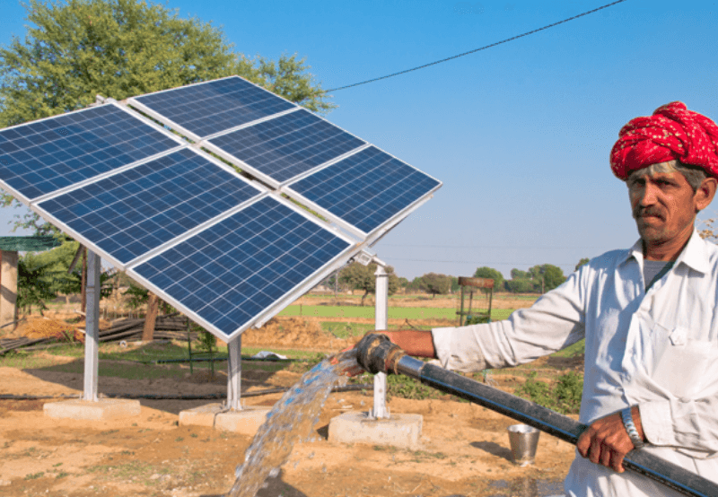 Solar submersible pump